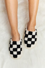 Load image into Gallery viewer, Melody Checkered Print Plush Slide Slippers