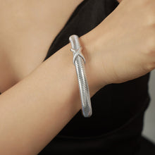 Load image into Gallery viewer, Titanium Steel Spring Shape Bracelet