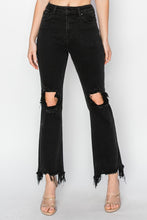 Load image into Gallery viewer, RISEN Distressed Raw Hem Jeans with Pockets