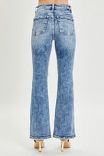 Load image into Gallery viewer, RISEN Full Size High Rise Distressed Flare Jeans