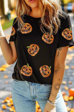 Load image into Gallery viewer, Pumpkin Patch Tee