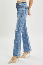 Load image into Gallery viewer, RISEN Full Size High Rise Distressed Flare Jeans