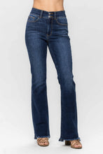 Load image into Gallery viewer, Judy Blue Frayed Hem Bootcut Jeans