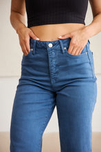 Load image into Gallery viewer, RFM Crop Chloe Tummy Control High Waist Raw Hem Jeans