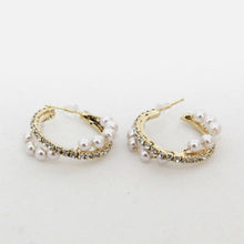 Load image into Gallery viewer, Alloy Pearl Hoop Earrings