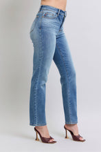 Load image into Gallery viewer, Judy Blue Vintage Wash Thermal Straight Jeans