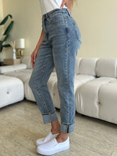 Load image into Gallery viewer, Judy Blue High Waist Cuff Hem Jeans