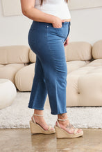 Load image into Gallery viewer, RFM Crop Chloe Tummy Control High Waist Raw Hem Jeans