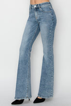 Load image into Gallery viewer, RISEN Mid Rise Bootcut Jeans