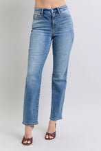 Load image into Gallery viewer, Judy Blue Vintage Wash Thermal Straight Jeans