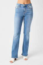 Load image into Gallery viewer, Judy Blue High Waist Straight Jeans