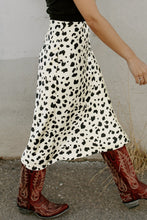 Load image into Gallery viewer, Leopard Print Midi Skirt