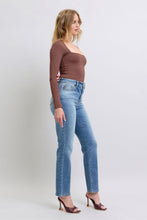 Load image into Gallery viewer, Judy Blue Vintage Wash Thermal Straight Jeans