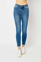 Load image into Gallery viewer, Judy Blue Cuffed Hem Skinny Jeans